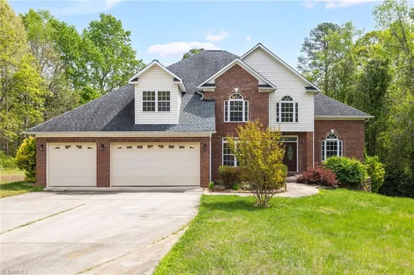 $539,500 | 187 Pinnix Drive, Lexington, NC 27295