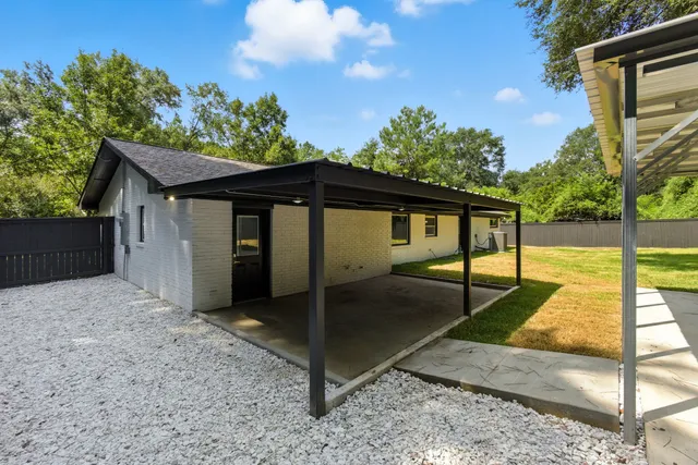 $339,000 | 700 West Dogwood Street, Woodville, TX 75979