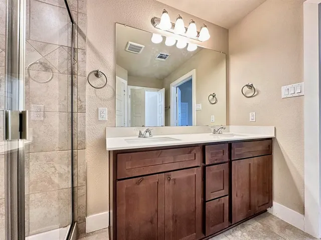 $1,850 | 3908 Ashton Drive, Sanger, TX 76266