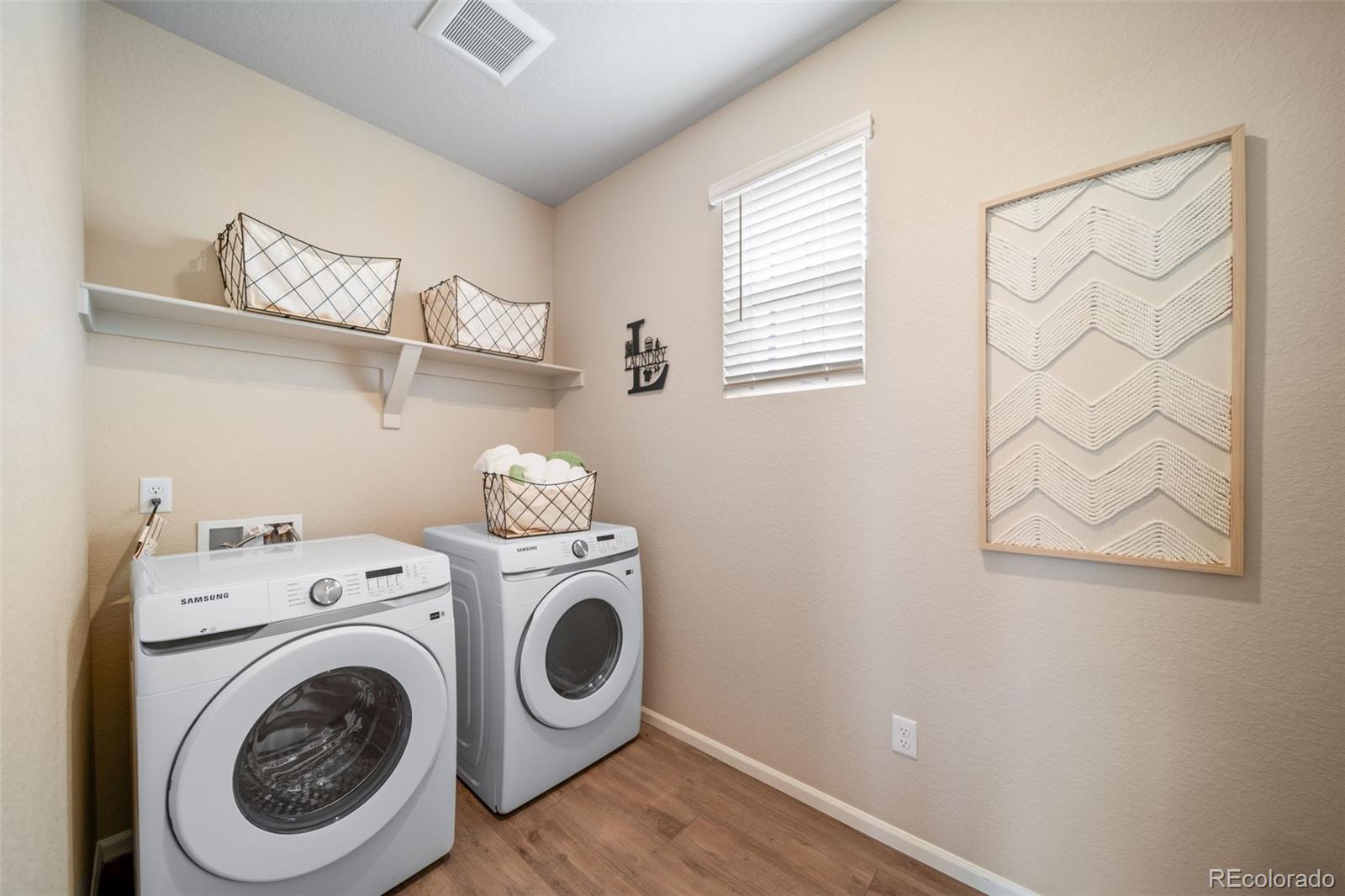 10085 Scranton Way Commerce City, CO 80022 - Photo 37 of 40