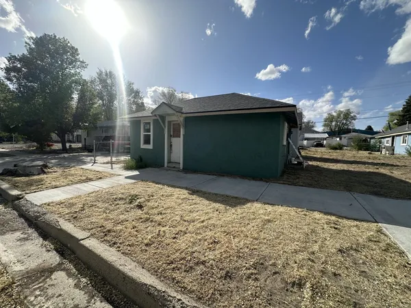 $200,000 | 710 Cedar Street, Carlin, NV 89822