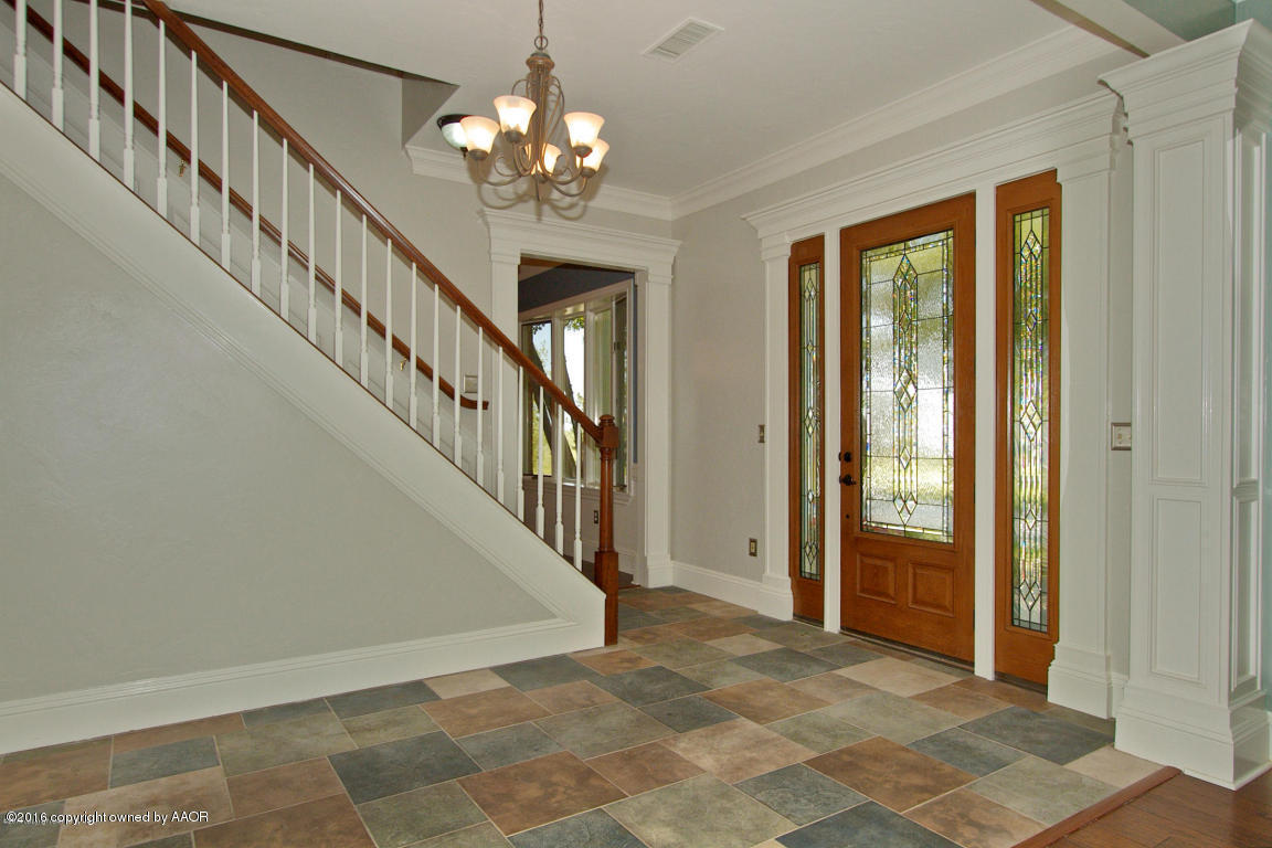 1901 Dowell Road Amarillo, TX 79124 - Photo 6 of 63 Foyer