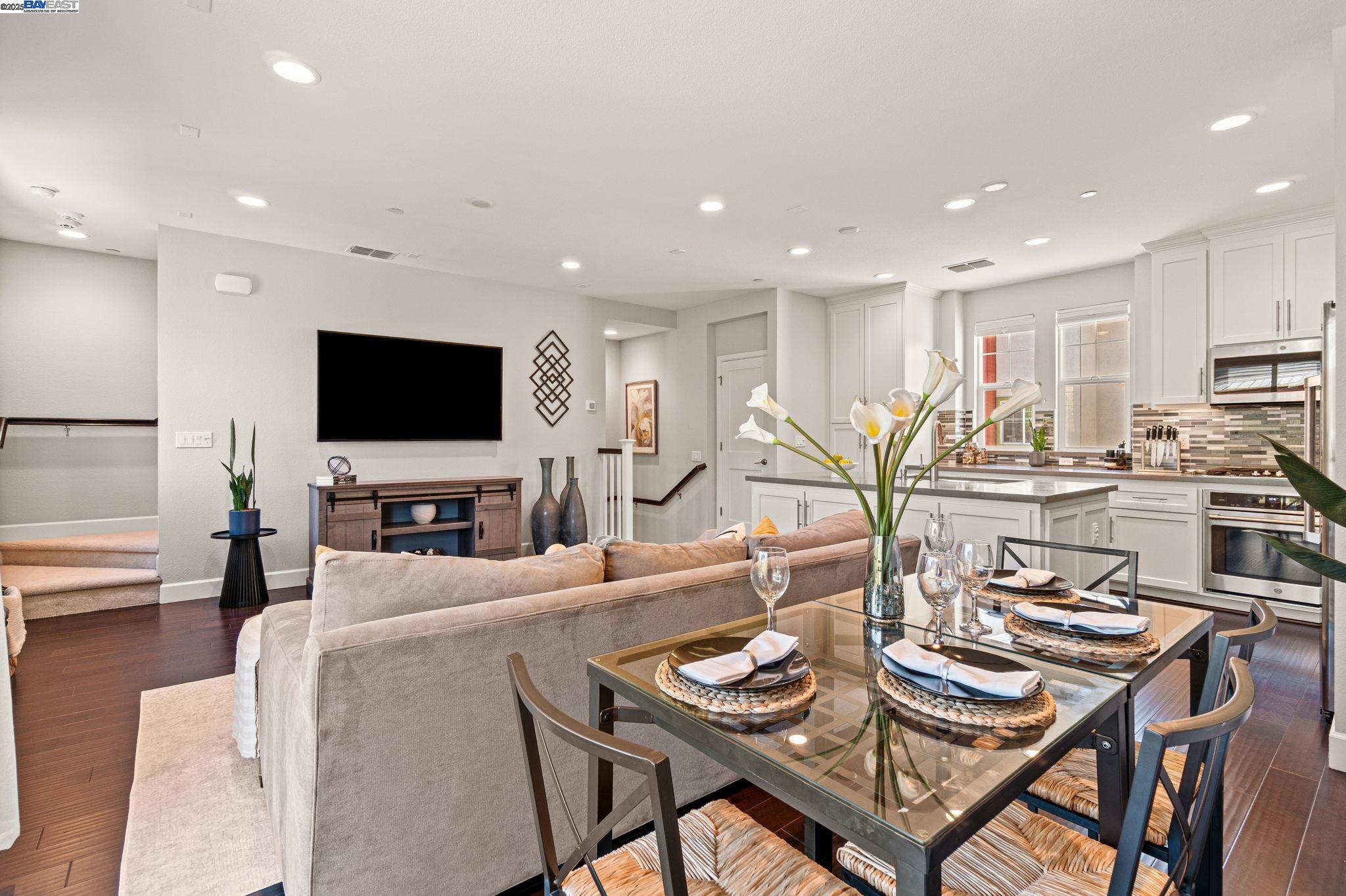 849 Tranquility Circle, Unit 3 Livermore, CA 94551 - Photo 11 of 60