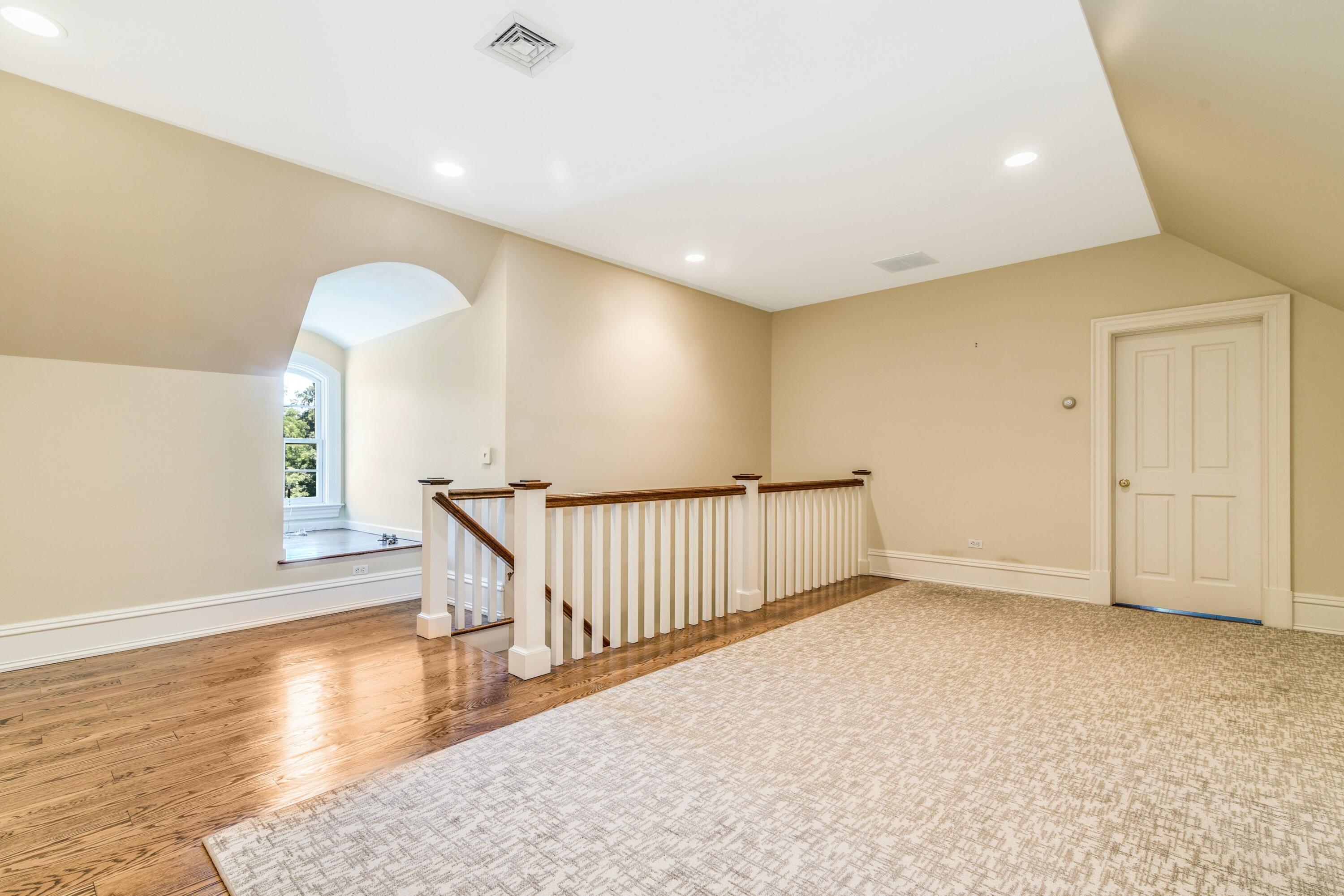 910 Smith Ridge Road New Canaan, CT 06840 - Photo 26 of 40