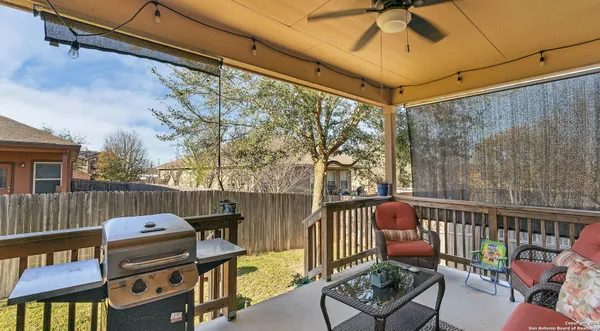 $1,800 | 11323 Oaks Hike, San Antonio, TX 78245