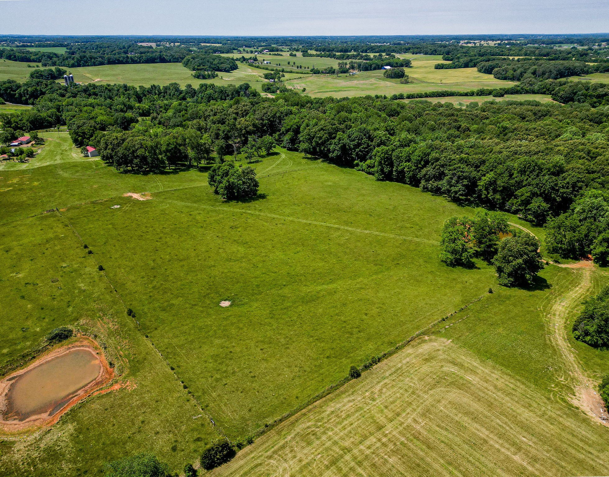 3 Valley Road Springfield, TN 37172 - Photo 26 of 26 a view of a lake with a big yard