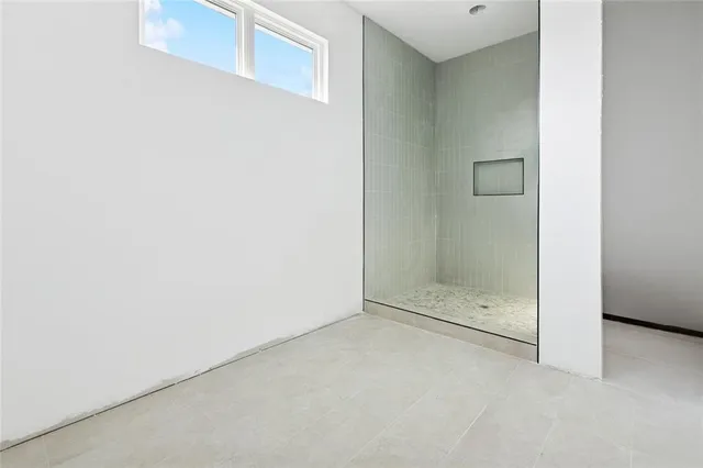 $290,000 | 4008 Kings Drive, Chalmette, LA 70043