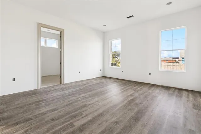 $290,000 | 4008 Kings Drive, Chalmette, LA 70043