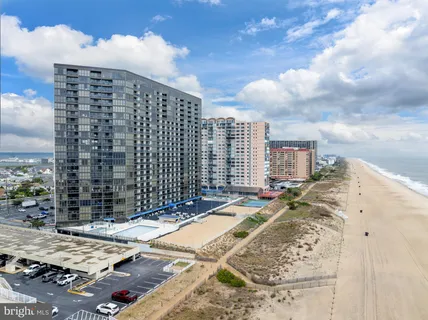 $299,900 | 10900 Coastal Highway, Unit 910, Ocean City, MD 21842