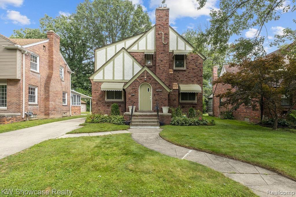 16154 Sunderland Road Detroit, MI 48219 - Photo 1 of 21 b10.jpg