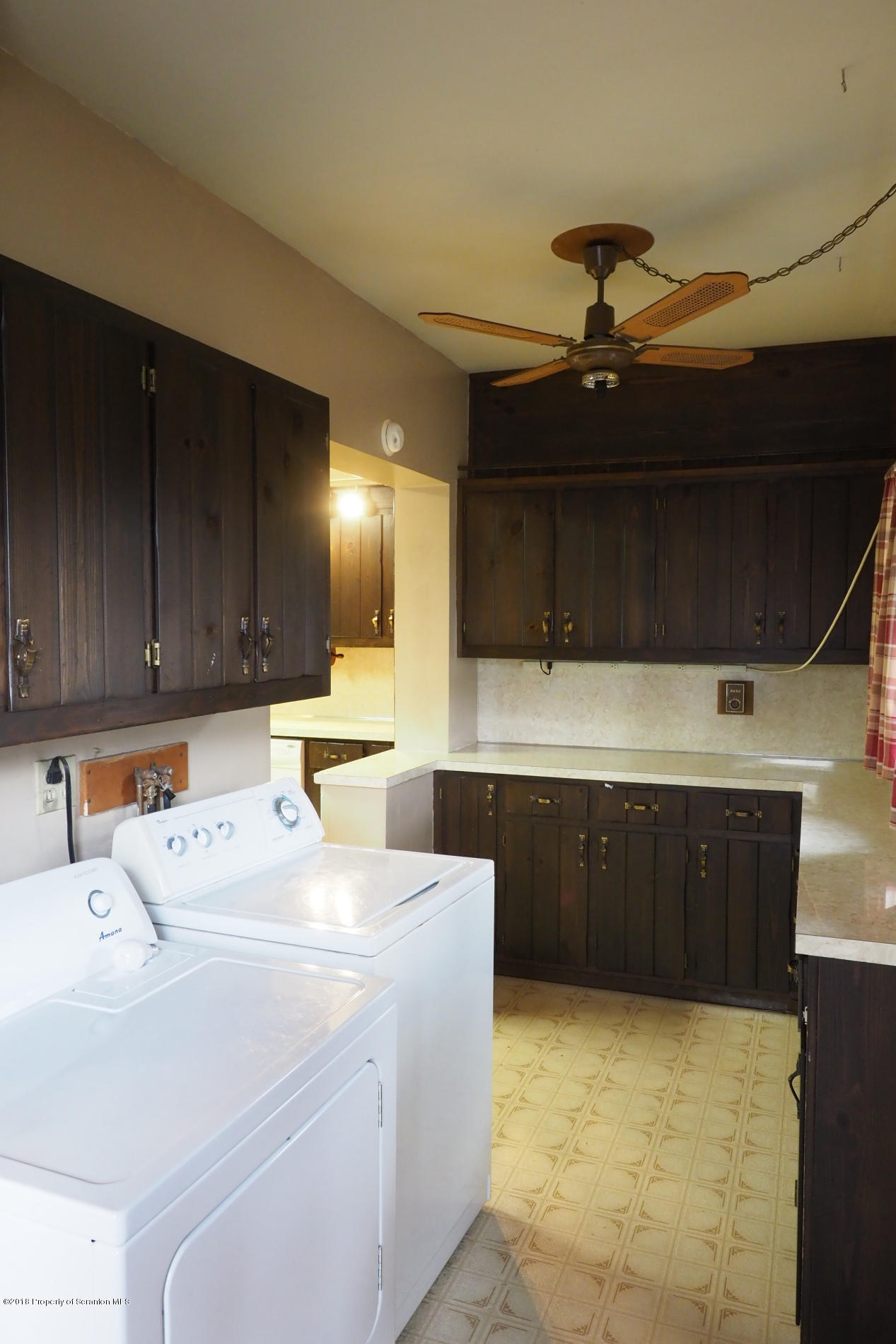 824 Green Ridge Street Scranton, PA 18509 - Photo 7 of 17 a view of utility room