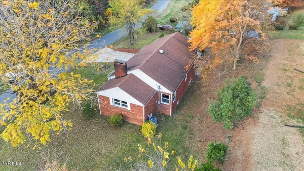 $319,900 | 188 Arlington Drive, Johnson City, TN 37601