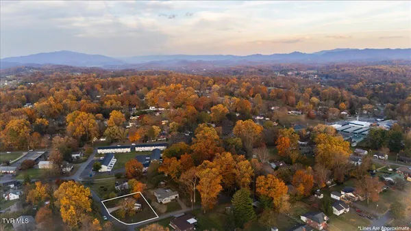 $319,900 | 188 Arlington Drive, Johnson City, TN 37601