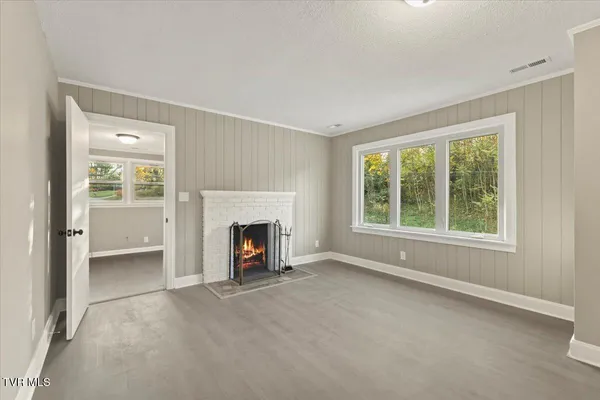 $319,900 | 188 Arlington Drive, Johnson City, TN 37601