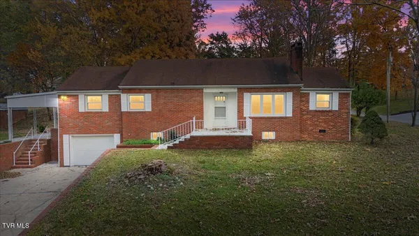 $319,900 | 188 Arlington Drive, Johnson City, TN 37601