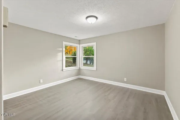 $319,900 | 188 Arlington Drive, Johnson City, TN 37601