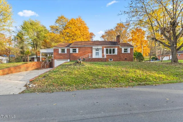 $329,900 | 188 Arlington Drive, Johnson City, TN 37601