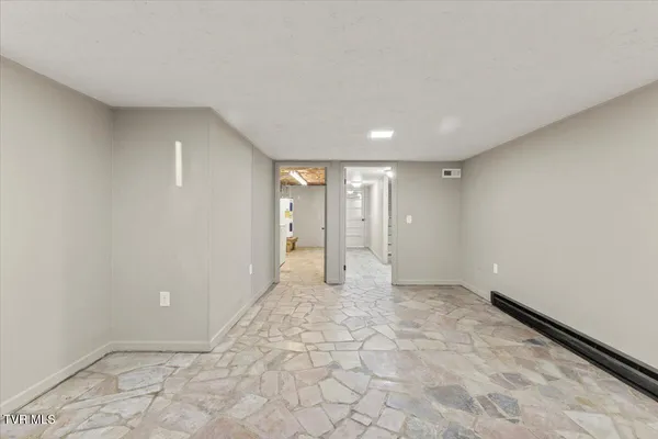 $319,900 | 188 Arlington Drive, Johnson City, TN 37601