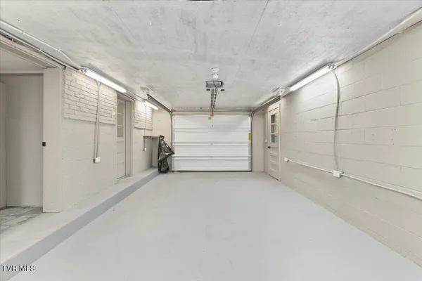 $319,900 | 188 Arlington Drive, Johnson City, TN 37601