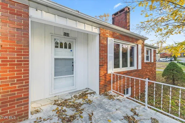 $319,900 | 188 Arlington Drive, Johnson City, TN 37601