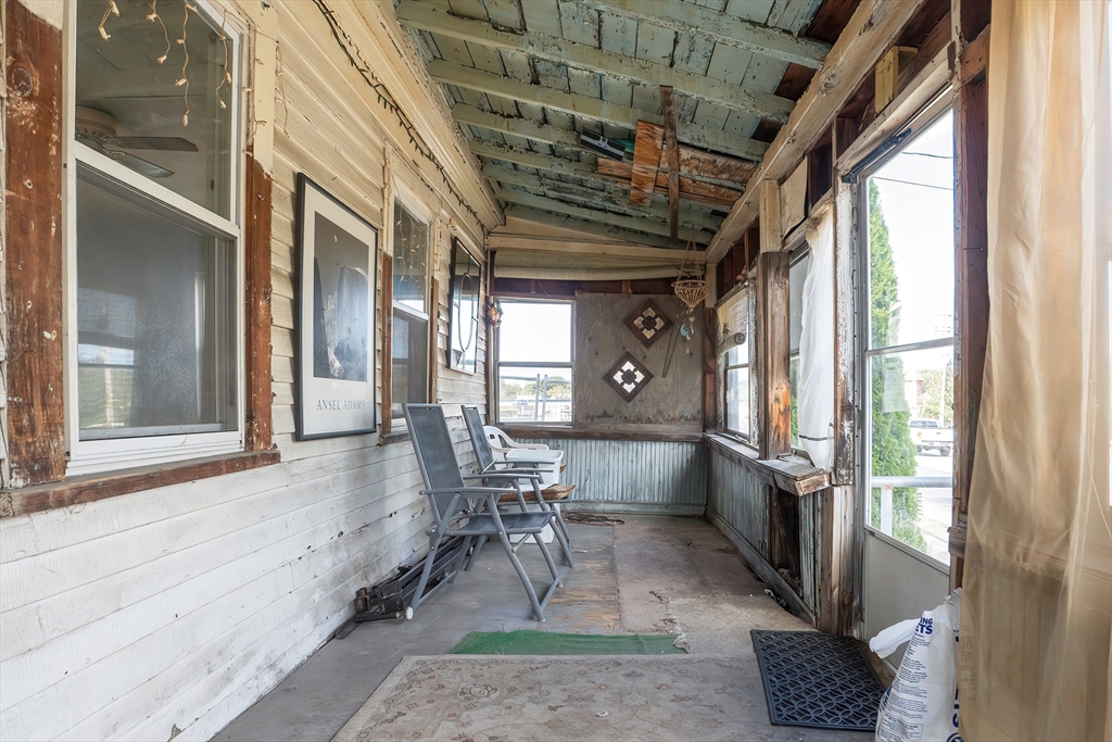 8 Thompson Road Webster, MA 01570 - Photo 4 of 24 a indoor view