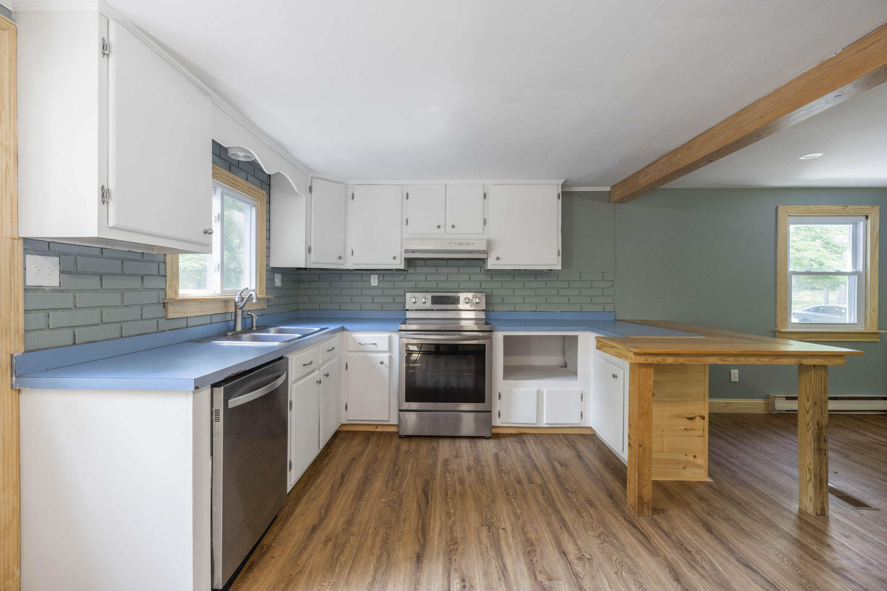 79 Spear Road Standish, ME 04084 - Photo 3 of 20 3G0A3538