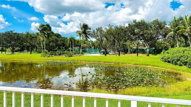 a view of a multi story building