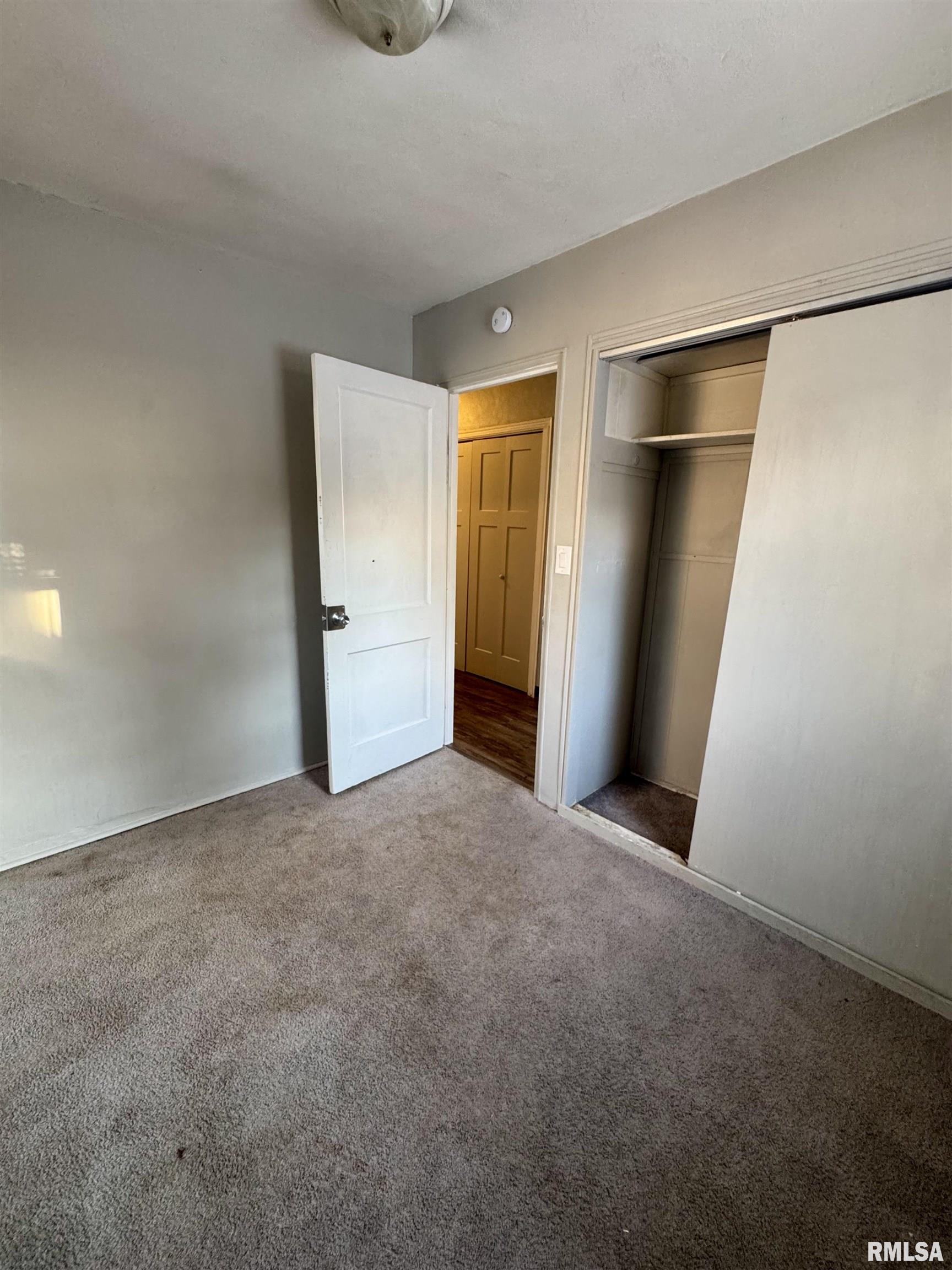 902 39th St Court Moline, IL 61265 - Photo 8 of 9