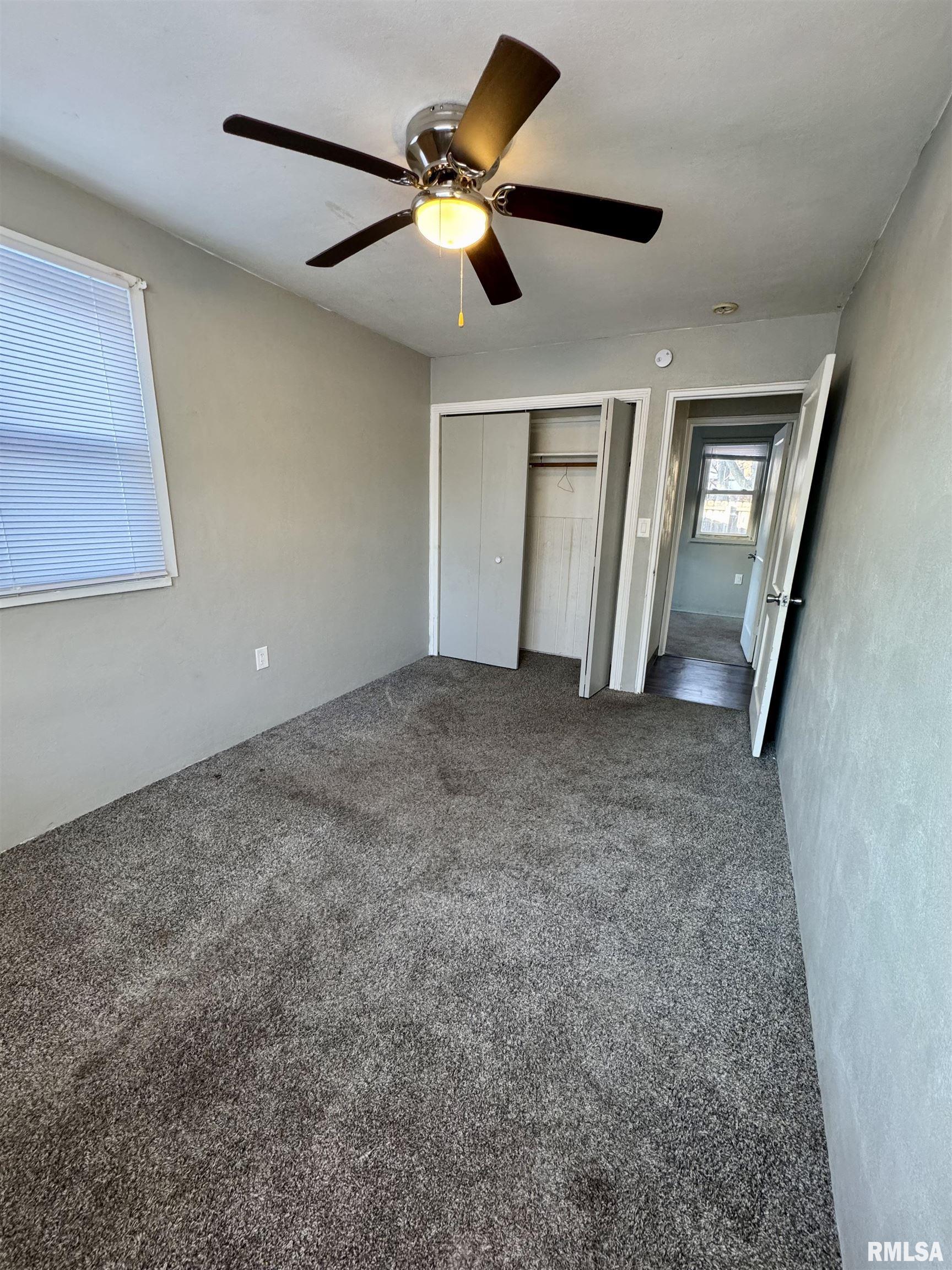 902 39th St Court Moline, IL 61265 - Photo 9 of 9