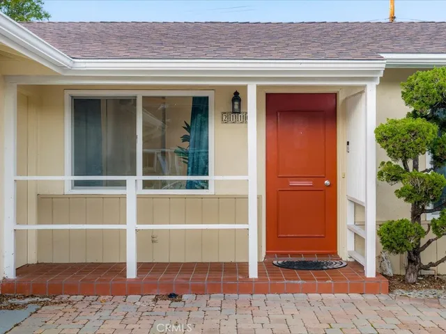 $1,499,888 | 2110 Monterey Street, Santa Barbara, CA 93101