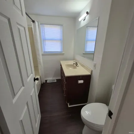 $114,900 | 3425 South Dayton Avenue, Muncie, IN 47302