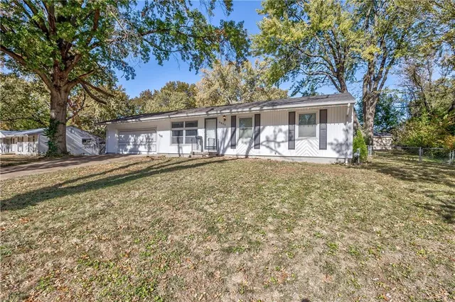 $194,900 | 9800 East 81st Terrace, Raytown, MO 64138