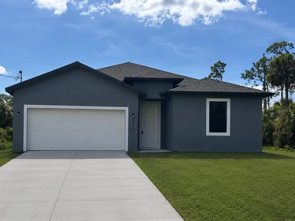 $309,000 | 3117 Memphis Lane, LaBelle, FL 33935