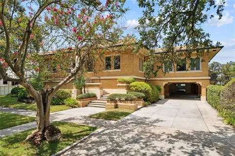 $1,600,000 | 6 Newcomb Boulevard, New Orleans, LA 70118