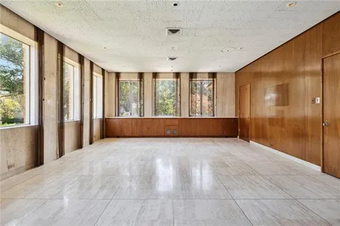 $1,600,000 | 6 Newcomb Boulevard, New Orleans, LA 70118