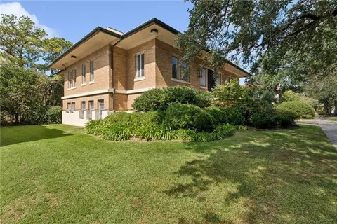$1,600,000 | 6 Newcomb Boulevard, New Orleans, LA 70118