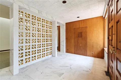 $1,600,000 | 6 Newcomb Boulevard, New Orleans, LA 70118