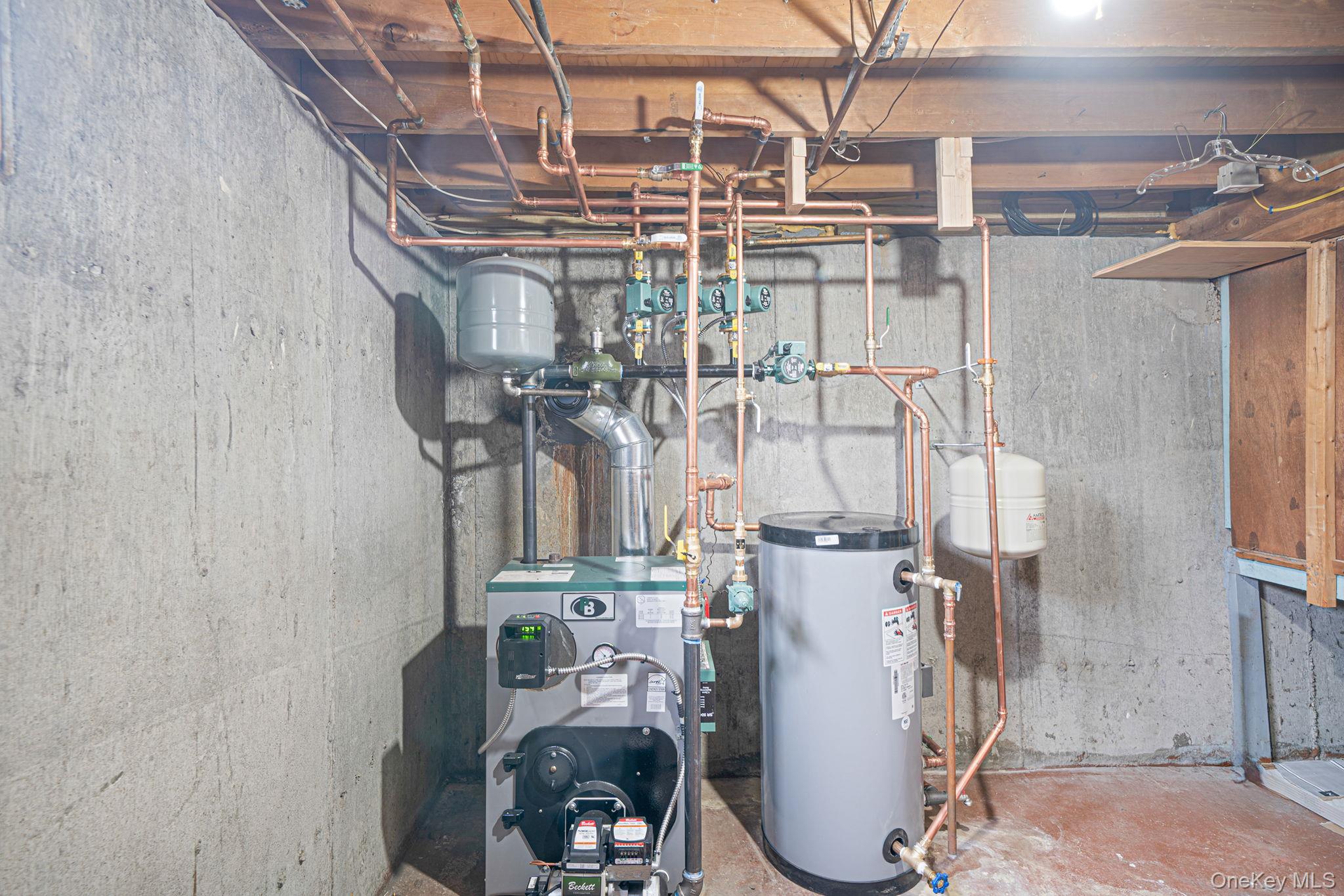 3 Meroke Lane Rocky Point, NY 11778 - Photo 29 of 43 Brand new heating system - 2026