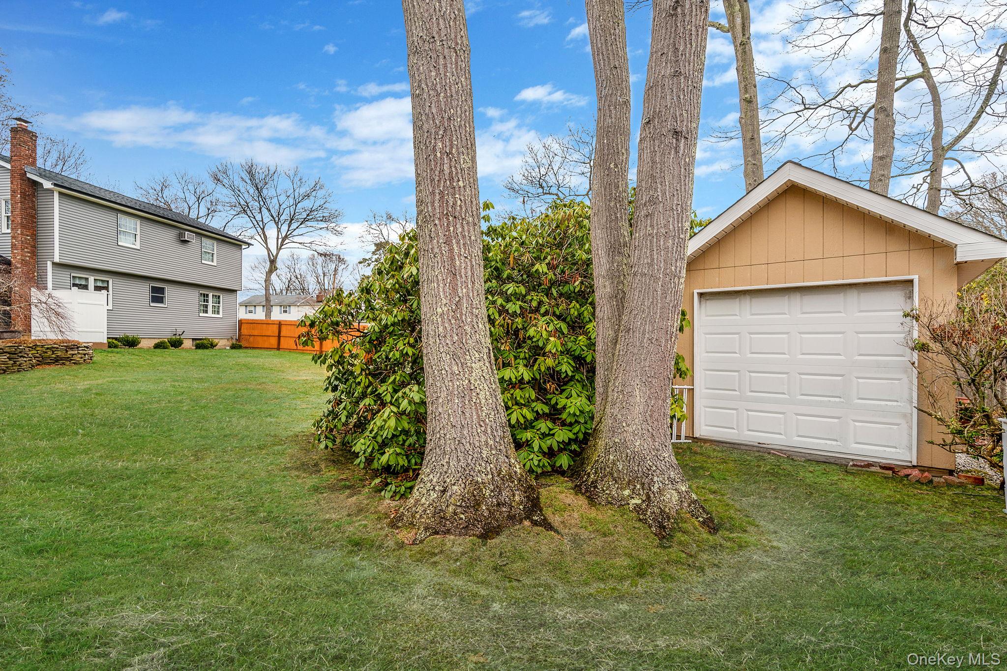 3 Meroke Lane Rocky Point, NY 11778 - Photo 32 of 43 Shed