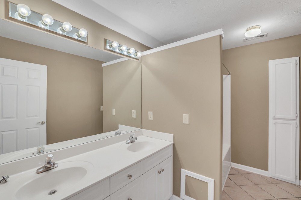 3911 Dodson Chapel Road, Unit 8 Hermitage, TN 37076 - Photo 16 of 26 Gallery Image 16