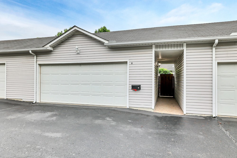 3911 Dodson Chapel Road, Unit 8 Hermitage, TN 37076 - Photo 3 of 26 Gallery Image 3