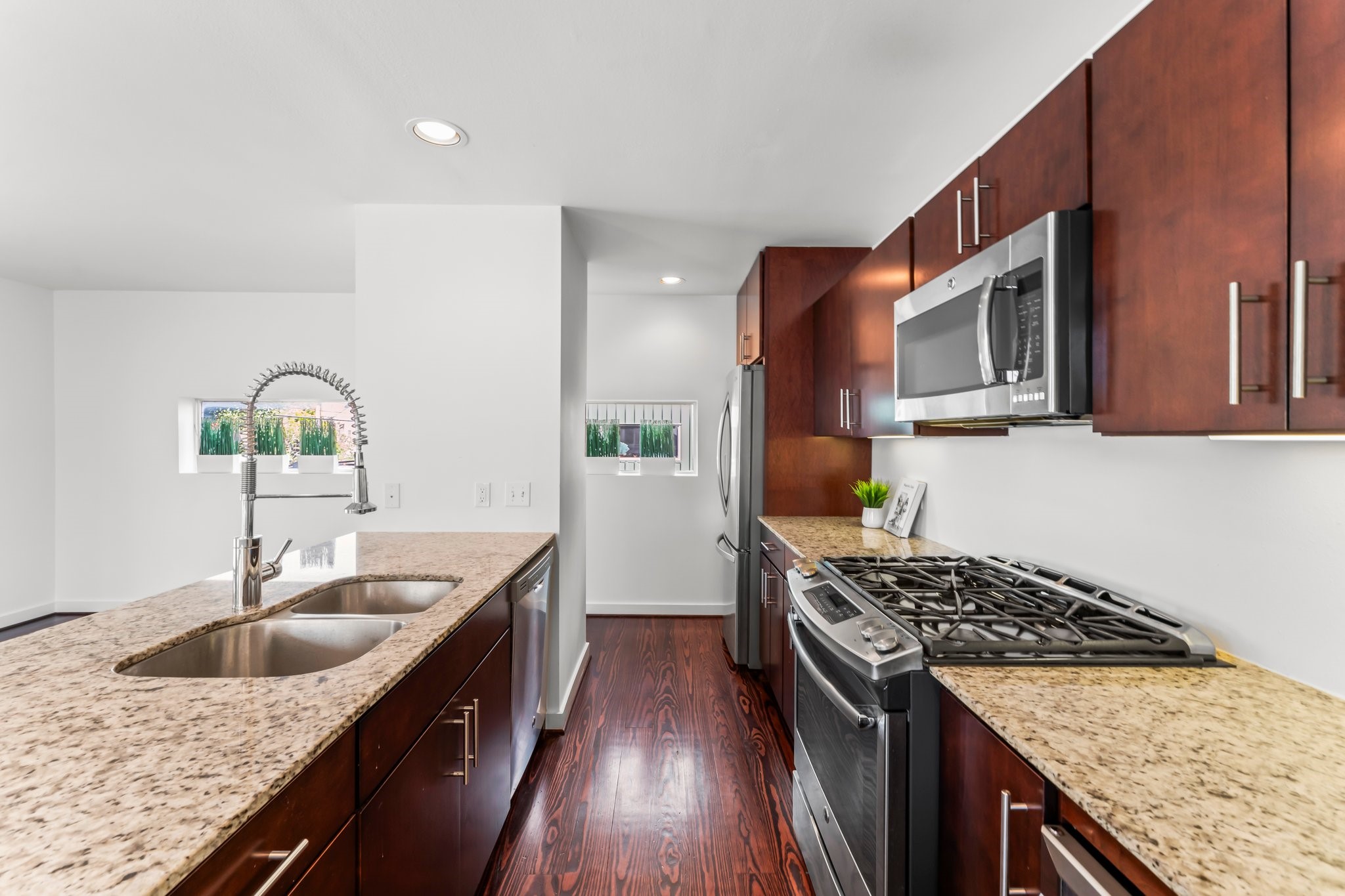 3012 Commerce Street Houston, TX 77003 - Photo 7 of 24