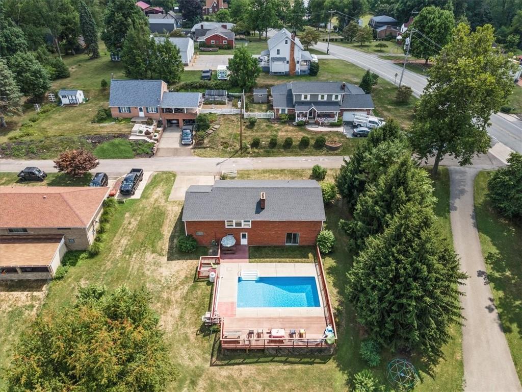 1891 Concord Drive Ambridge, PA 15003 - Photo 40 of 40 an aerial view of a house with swimming pool and outdoor space