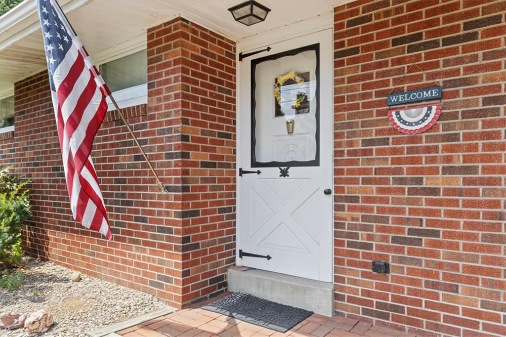 1891 Concord Drive Ambridge, PA 15003 - Photo 6 of 40