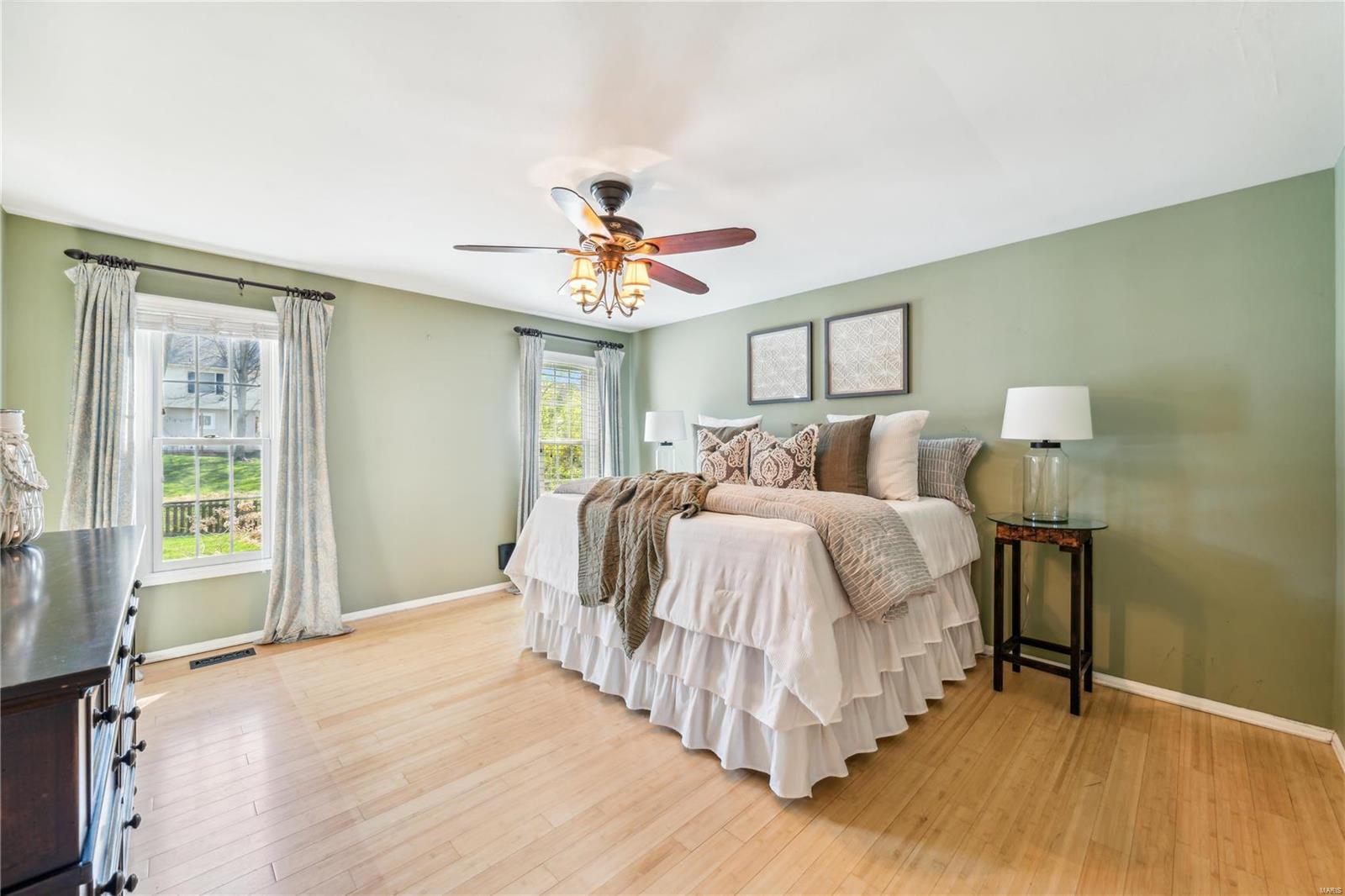 814 Kings Cliff Road St. Louis, MO 63122 - Photo 12 of 26 Gallery Image 12