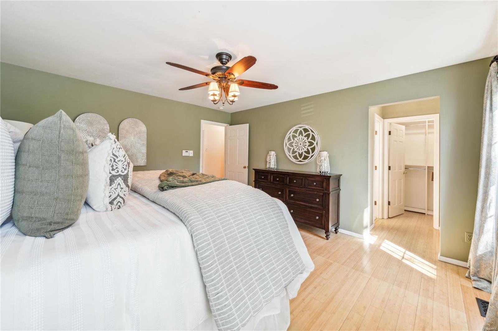 814 Kings Cliff Road St. Louis, MO 63122 - Photo 13 of 26 Gallery Image 13