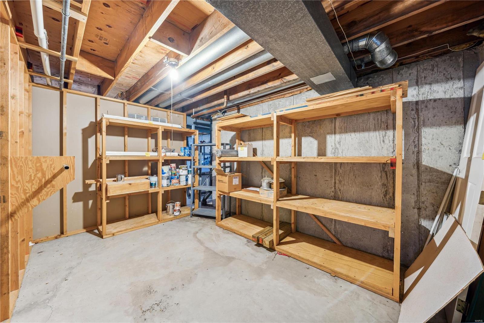 814 Kings Cliff Road St. Louis, MO 63122 - Photo 23 of 26 Gallery Image 23