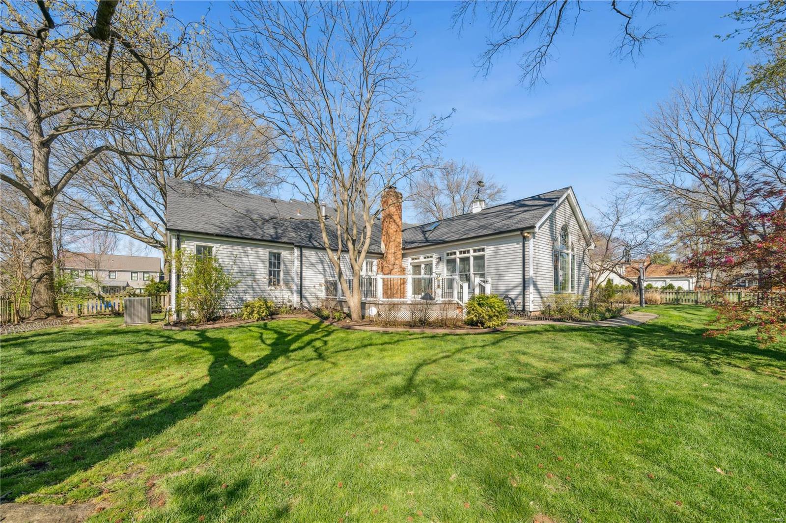 814 Kings Cliff Road St. Louis, MO 63122 - Photo 25 of 26 Gallery Image 25
