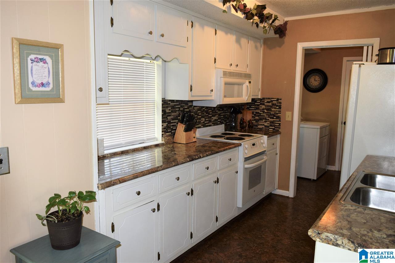 5321 Willow Ridge Lane Pinson, AL 35126 - Photo 4 of 24