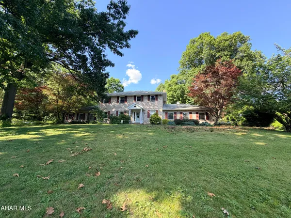 $419,500 | 708 Beaumont Drive, Altoona, PA 16602